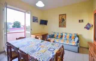 Amazing Apartment In Santa Maria Di Castell - 3