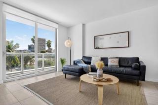 Biscayne Cove by Rove - Condo with Private Balcony - 4