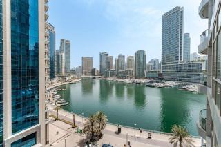 Marina and JBR Dubai Eye view spacious luxury apt - 9