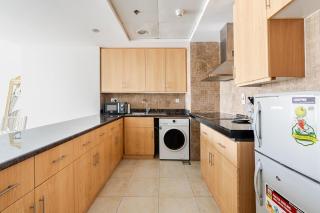 Amazing lake skyline view cozy apartment - 2