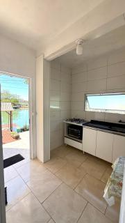 Casa no Térreo - Vista para o Canal da Barra da Lagoa - 2