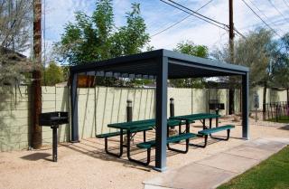 Tiny but Mighty Home - 5 min to ASU & Mill Ave - 7