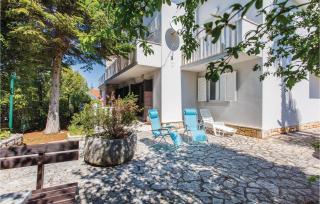 Awesome Home In Malinska With Wifi - 8