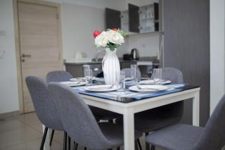 The Bloom Suites at The Gallery - 7