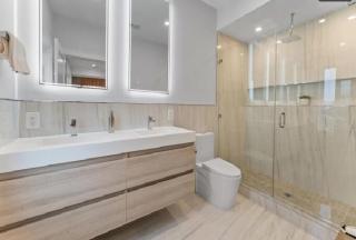 New Home - Spacious 3 BR 2BA Duplex - 4