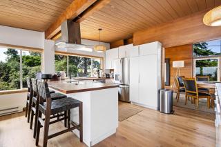 Spectacular Bolinas Oceanfront Retreat - 6
