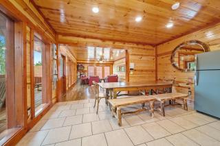 6-bedroom cabin in charming Smoky Mountains - 1