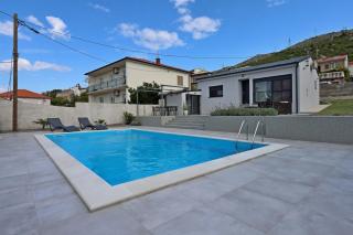Holiday house with a swimming pool Senj - 21661 - 0