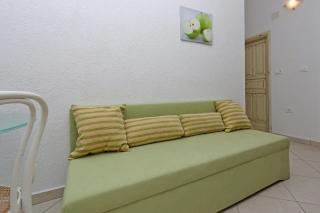 Family friendly house with a swimming pool Dolenja Vas, Central Istria - Sredisnja Istra - 24521 - 2