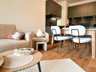 Appartement moderne au pied des pistes avec parking - FR-1-391-221 - 0