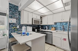 Sunbird low Floor 2BR! Free Beach Chair Service! - 2
