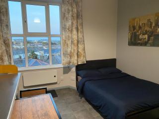 Central studio - Paignton - 2