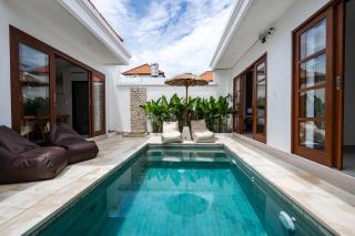 Anna Villa Pererenan - 1