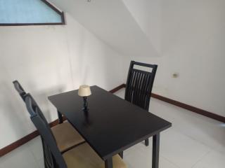 Sam's house - 6