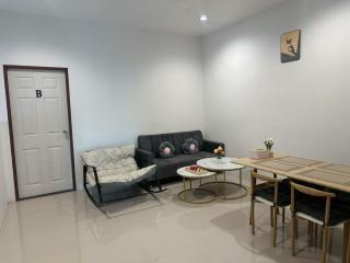 Rest And Relax Hostel - 8