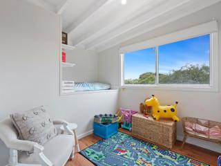 Bungalow at Bridgewater Bay by Ready Set Stay - 3
