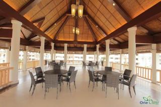 2BR Condo, One Oasis Ecoland Walk to SM City Davao, Pool & Gym Access - 9