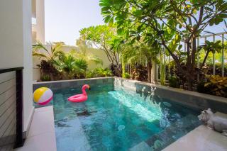 Beachside Pool Villa - 0