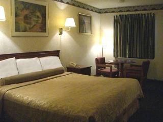 Red Carpet Inn Williamstown - Williamstown - 0