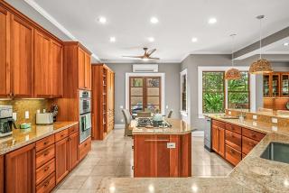 Tiki Villa Poipu 5Bd Pool & AC Sleeps 16 - 2