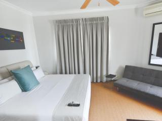 ANEW Hotel & Convention Centre OR Tambo Johannesburg - 1