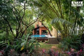 StayVista at Moira by the River with Bonfire, BBQ - 8