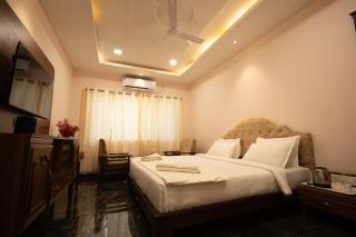 Green Paradise Hotel and Restaurant - 7