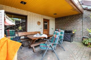 Ferienwohnung Hennings - 8