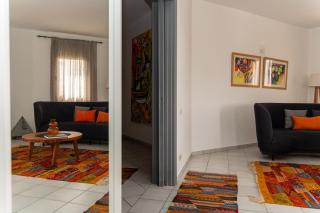 Spacious and colorful apartment close to MahajRiad - 4
