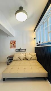 Cozy & Instaworthy Unit at Royal Oceancrest Mactan - 9