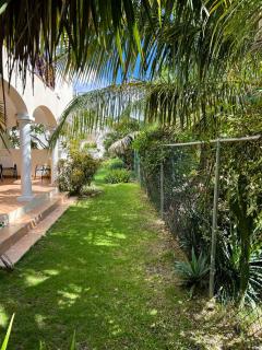 Oistins 2BR Condo with Pool & Patio, Walk to Miami Beach - 5