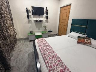 Sneham home stay - 8