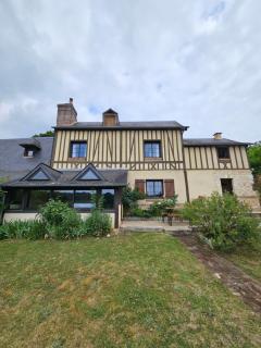 Maison normande au cœur de Le Bec-Hellouin - 9