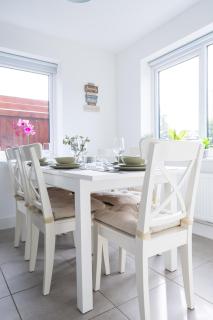 4-bedroom New House Near City Centre - 9