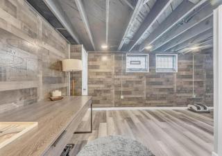 18031 Larchwood Ave Cleveland - 6