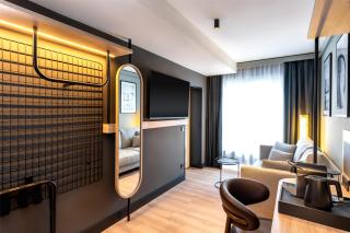 Radisson Hotel Dusseldorf City Center - 0
