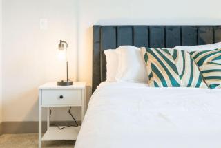 Charming 1-Bedroom Retreat in Tranquil Zionsville - 0