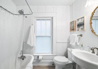 Roberson House Private Pool Walk to DT Sleeps 12 - 1