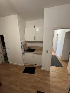 Nice City Flair 10min Köln Messe Deutz - Cologne - 1