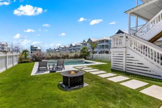 Coastal Charm - 8