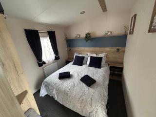 Sea Esta Beautiful 2 Bedroom Caravan At Sealbay Resorts, - 5