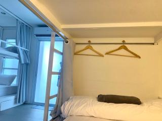 Nomad Stay Hostel with Coworking Space - 4