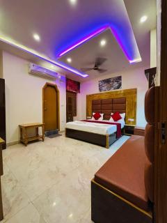 Hotel Chitrakoot - 9