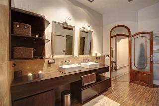 Beautiful House with terrace - 5