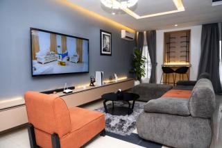 lusso Court - 6