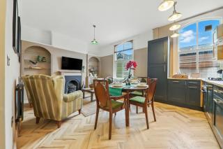 Stunningly Designed 2 Bedroom Harrogate Apartments - 6