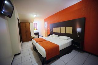 Central Hotel Cayenne - 4