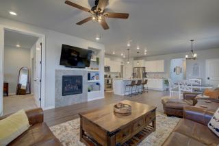 Updated 5BR Home - Perfect for Families & Groups - 9
