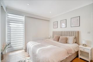 Stylis 5BR Bedford Home, Sleeps 7,Ideal for Contractors Stay, Near Transport - 8