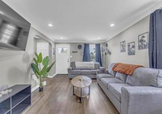 Brooklyn Townhome Updated Kitchen Sleeps 4 - 0